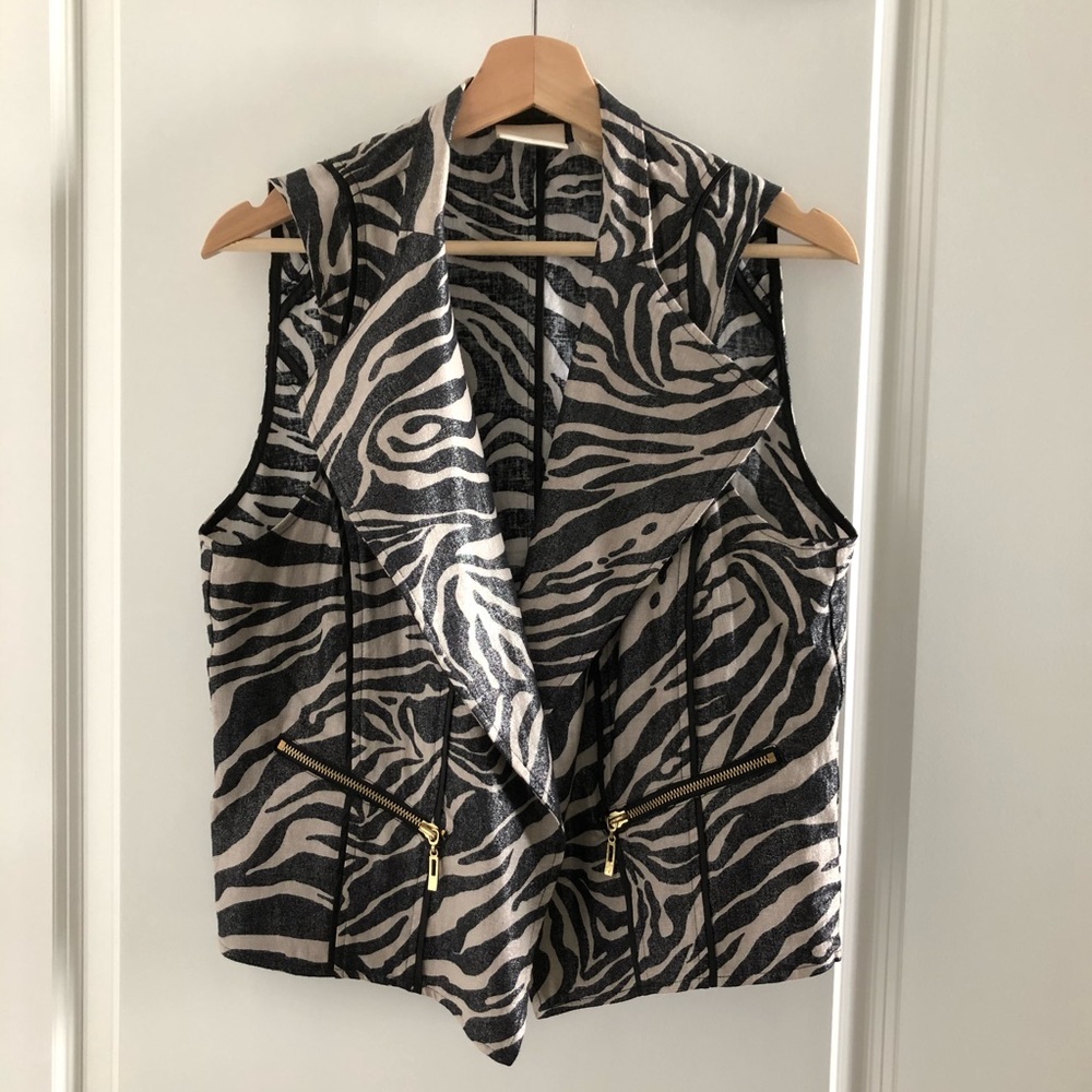 Chico’s Foiled Zebra Vest Sz M